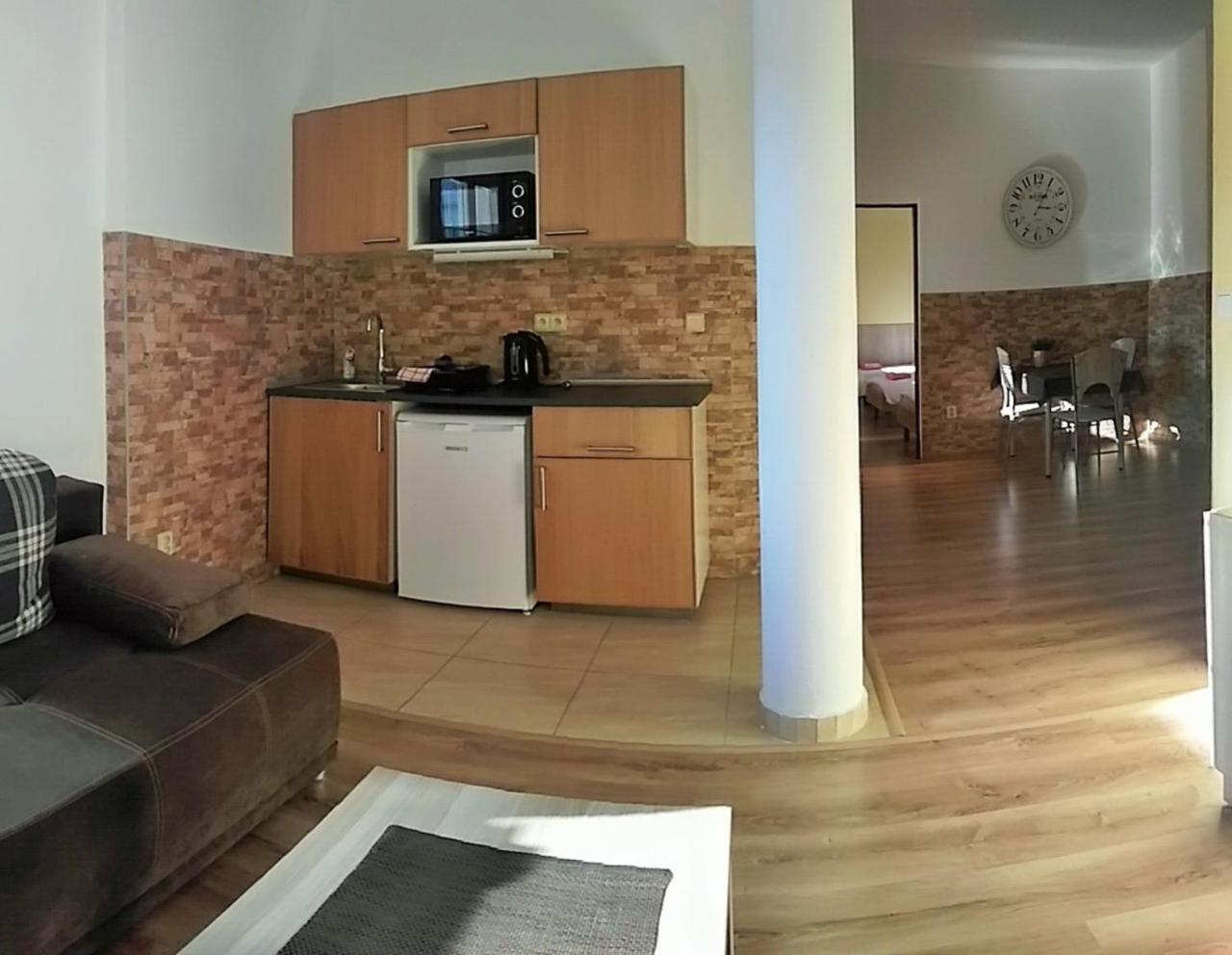 Penzion Exotic Острава Екстериор снимка